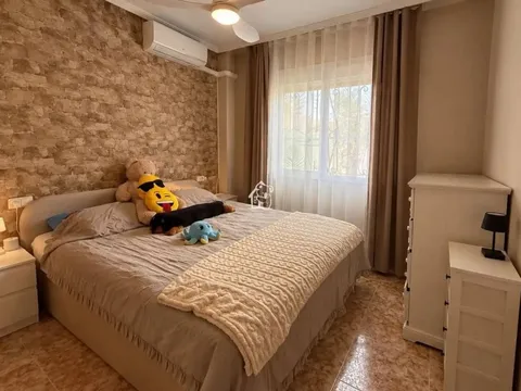 Casa de 85 m² a Oriola
