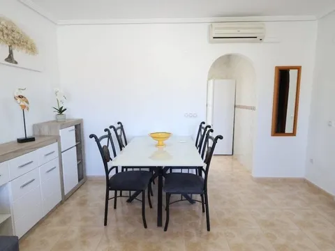 Pis de 70 m² a Oriola