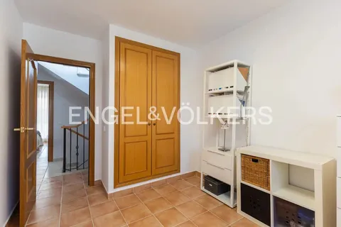 Pis de 211 m² a Godella