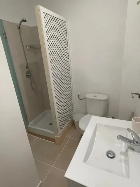 Quarto para alugar, Madrid (4/9)