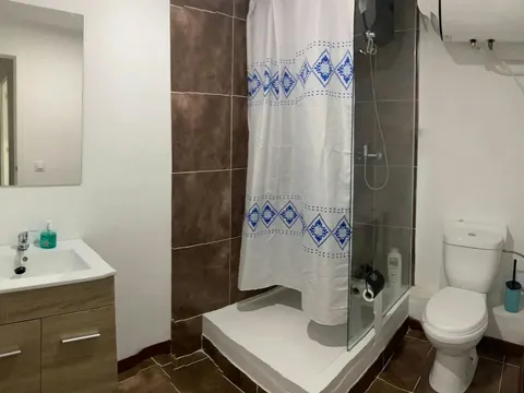 Pis de 80 m² a València