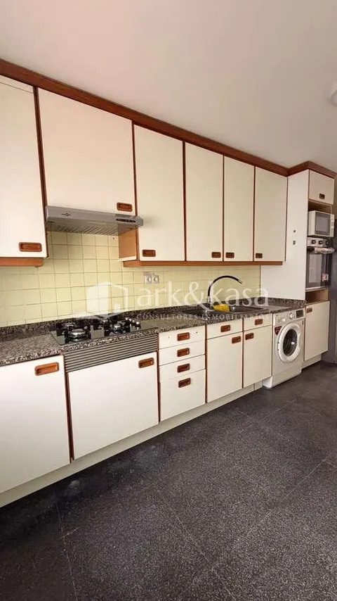 Pis de 75 m² a València