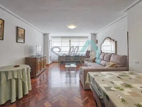 Wohnung 142 m² in Oviedo