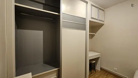 Habitació de lloguer, Madrid