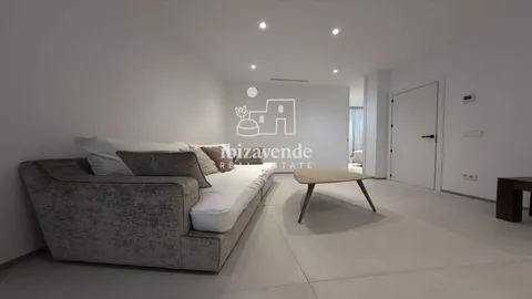 Дом 595 м² в Santa Eulària des Riu