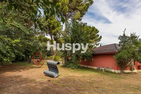 Pis de 1200 m² a Pozuelo de Alarcón