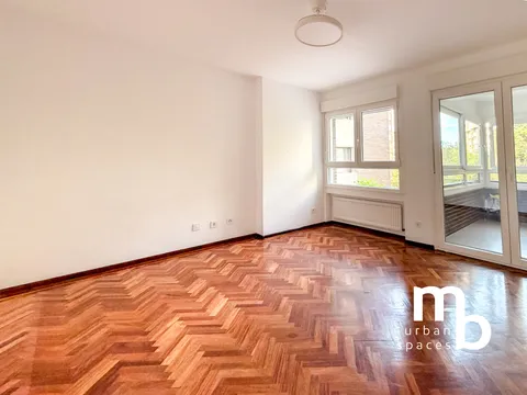 Wohnung 152 m² in Madrid