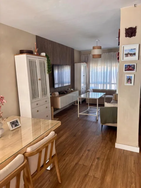 Room for rent, Seville