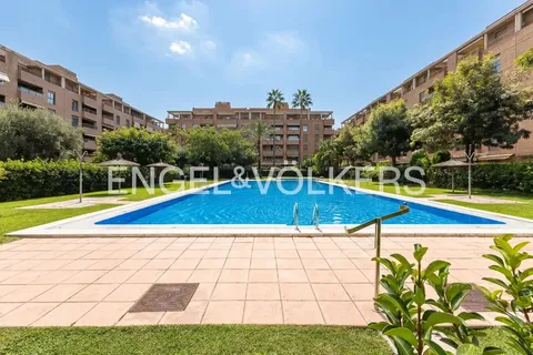 Wohnung 152 m² in Valencia