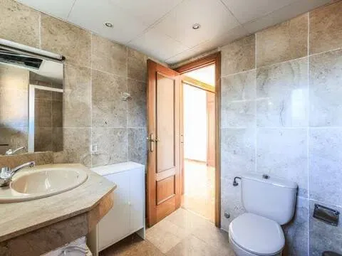 Wohnung 217 m² in Madrid