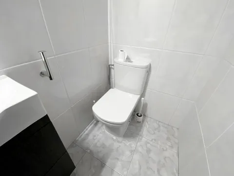 Chambre à louer, Valence