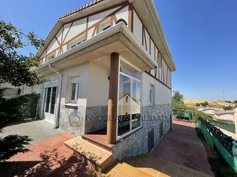 Maison 162 m² à Arcos