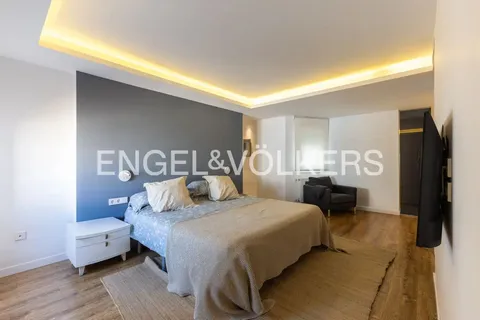 Pis de 275 m² a València