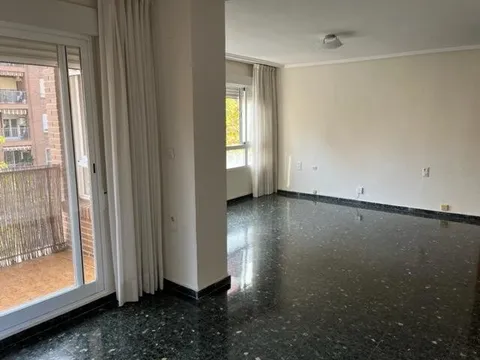 Pis de 102 m² a València