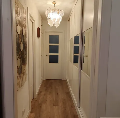 Pis de 84 m² a Oviedo