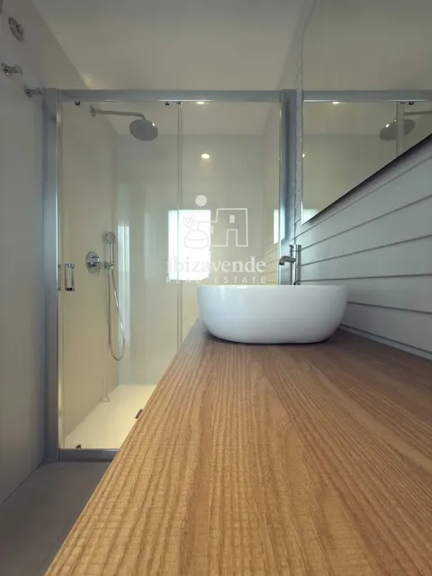 Дом 595 м² в Santa Eulària des Riu