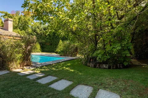 Pis de 800 m² a Pozuelo de Alarcón