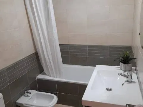 Habitació de lloguer, Albatera