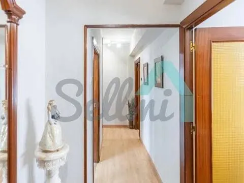 Pis de 86 m² a Oviedo