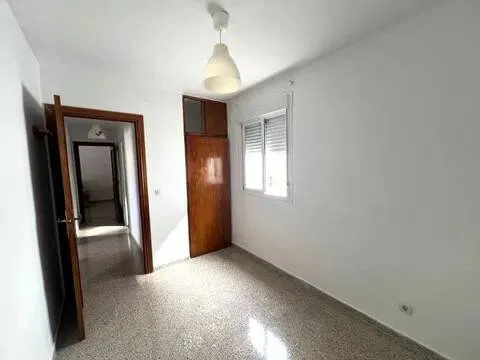 Flat 88 m² in Seville