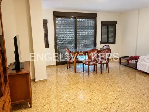 Pis de 90 m² a València