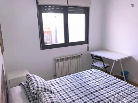 Quarto para alugar, Madrid (4/9)