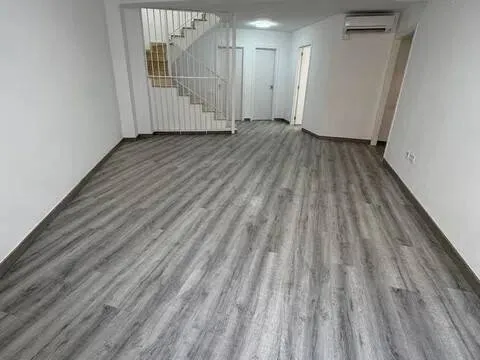 Wohnung 143 m² in Rocafort