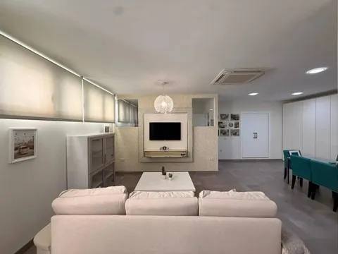 Pis de 75 m² a Còrdova