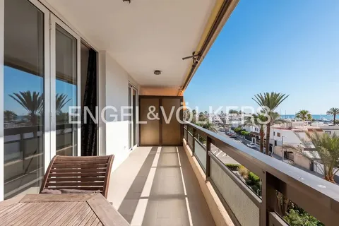 Квартира 94 м² у la Pobla de Farnals