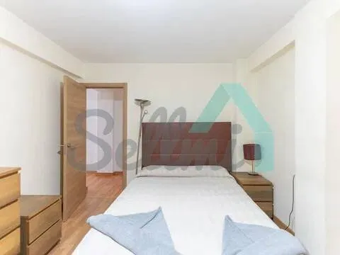 Pis de 85 m² a Oviedo