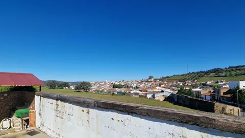 Casa de 227 m² a Higuera de Vargas