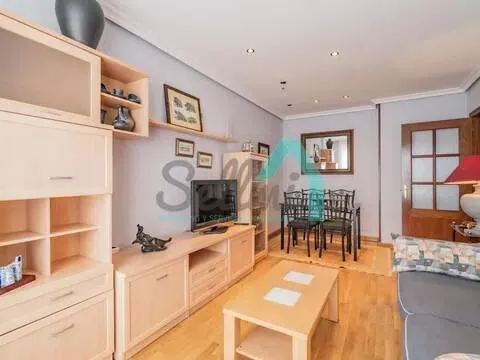 Pis de 48 m² a Oviedo