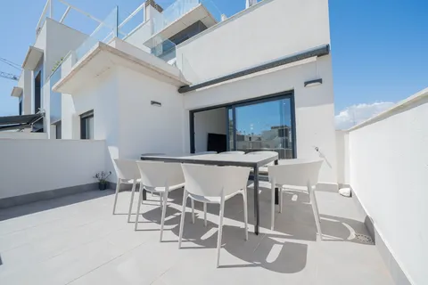 Pis de 70 m² a Dolores