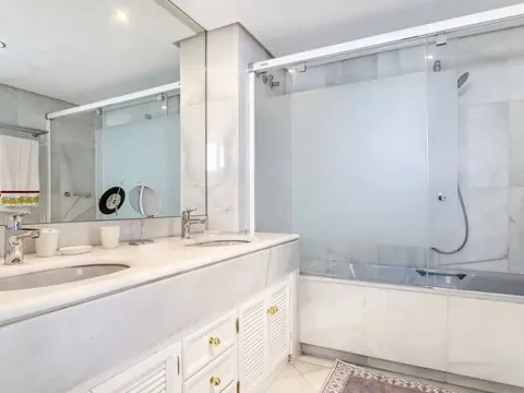 Pis de 279 m² a Marbella