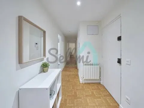 Pis de 90 m² a Oviedo