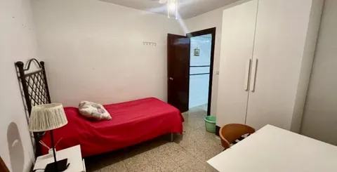 Pis de 130 m² a Còrdova