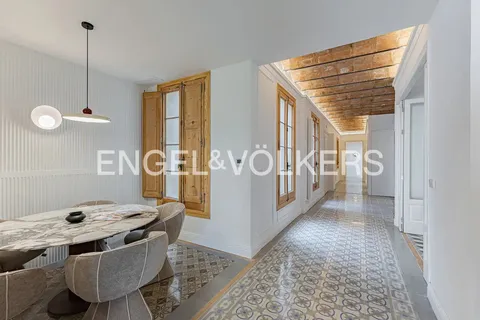Wohnung 228 m² in Barcelona