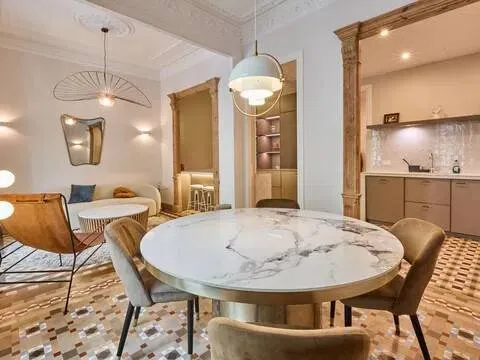 Piso de 116 m² en Barcelona (2/37)