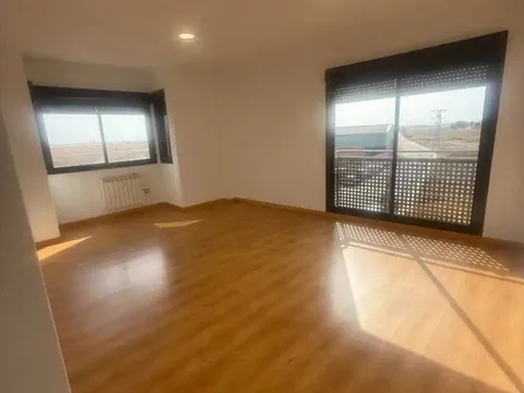 Flat 86 m² in Magán