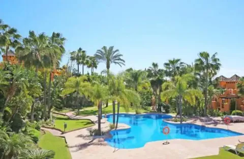 House 250 m² in Benahavís