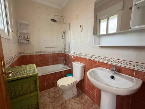 Casa de 85 m² a Oriola