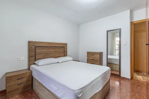 Wohnung 95 m² in Granada