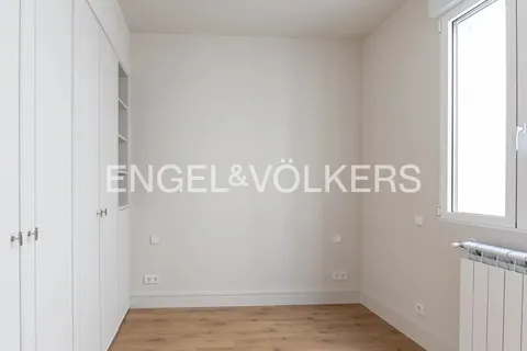 Appartamento 142 m² a Madrid