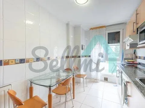 Appartamento 72 m² a Gijón / Xixón
