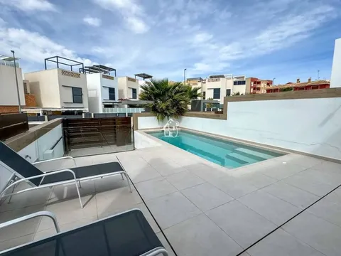 Haus 199 m² in Benijófar