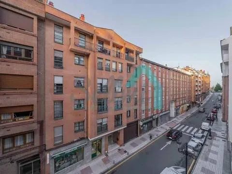 Habitació de lloguer, Oviedo