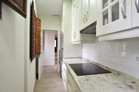 Piso de 92 m² en Granada