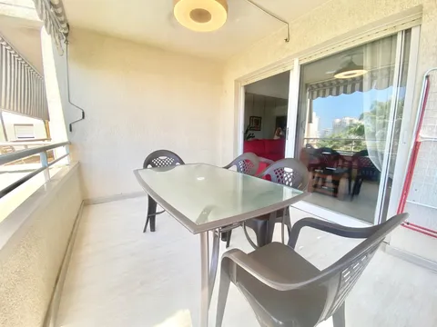Pis de 78 m² a Alacant