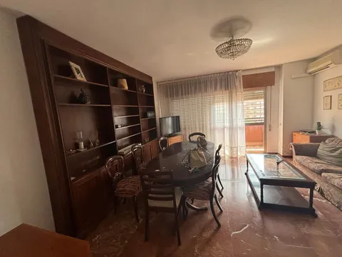 Pis de 129 m² a Còrdova