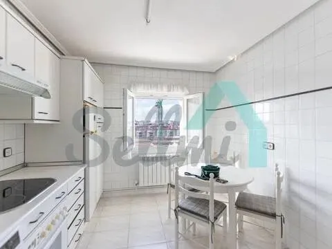 Appartement 79 m² à Gijón / Xixón